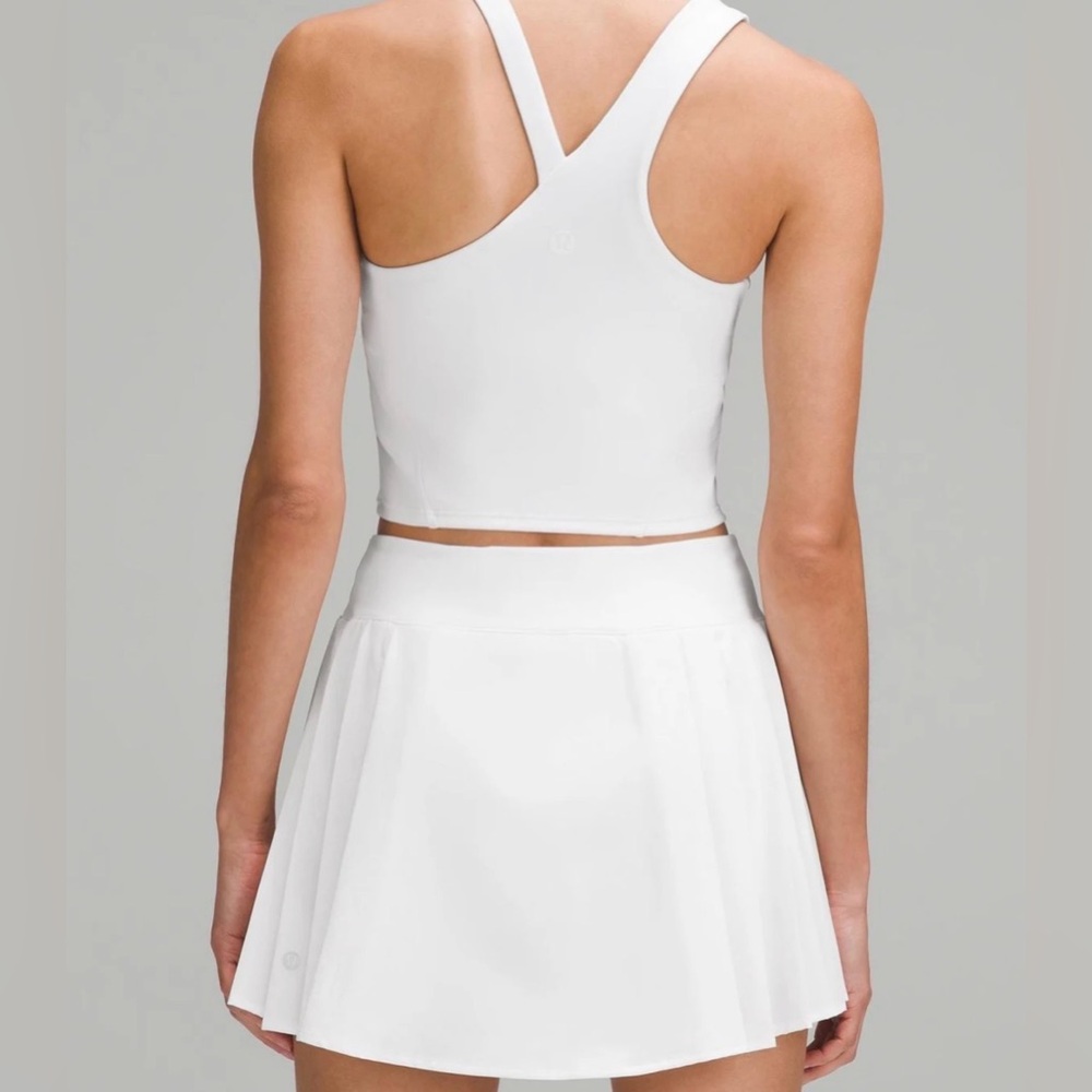 Lululemon Everlux Asymmetrical Tennis Tank Top. Size 6, white